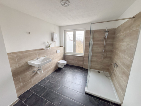 Charmante 2-Zimmer-Wohnung mit Balkon in Chemnitz, 09131 Chemnitz, Etagenwohnung