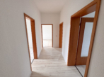 Flur - Ihr neues Zuhause in Oberlungwitz – 2 Zimmer, renoviert und bezugsfertig!