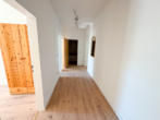 Flur 1 - Moderne Wohnung mit EBK in Chemnitz – großzügig, hell und sofort bezugsfertig
