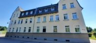 Hausansicht - Einziehen & Wohlfühlen – renovierte 60-m²-Wohnung in Oberlungwitz!